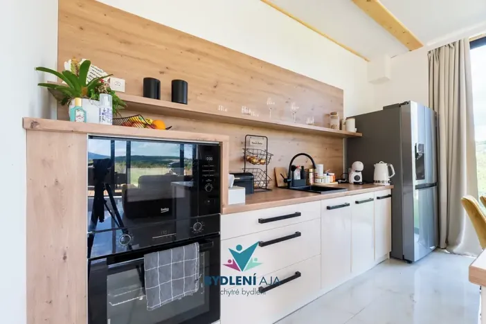 Prodej rodinného domu, Bystřany, 284 m2