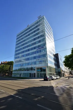 Pronájem kanceláře, Brno, Jana Babáka, 546 m2