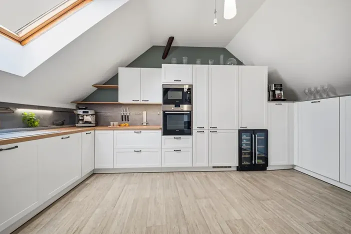 Prodej rodinného domu, Skvrňov, 288 m2