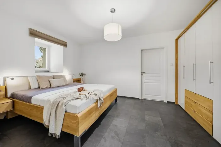 Prodej rodinného domu, Skvrňov, 288 m2