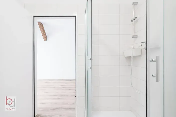 Pronájem bytu 1+kk, České Budějovice, Matice školské, 35 m2