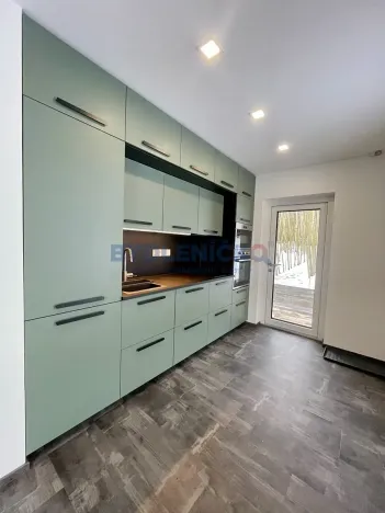 Pronájem rodinného domu, Vlkov, 74 m2