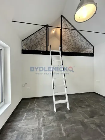 Pronájem rodinného domu, Vlkov, 74 m2