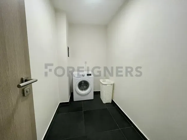 Pronájem bytu 2+kk, Brno, Bratislavská, 56 m2