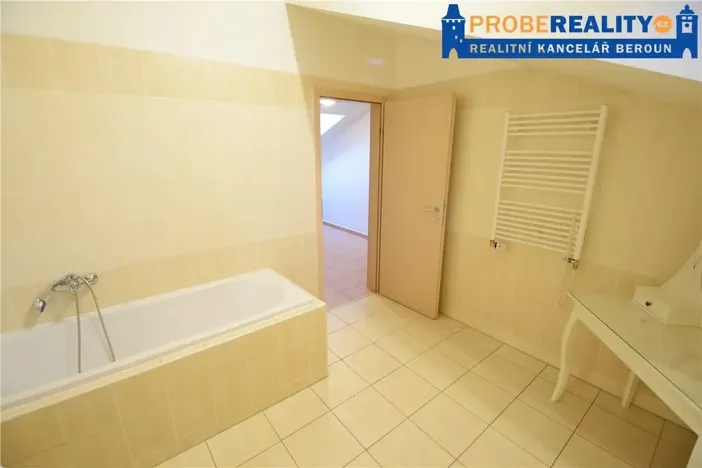 Prodej bytu 2+kk, Beroun, V Zahradách, 85 m2