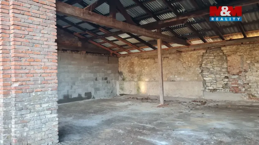 Pronájem skladu, Cítoliby, 300 m2