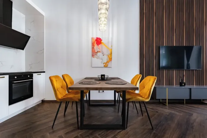 Prodej bytu 2+kk, Horní Planá, Náměstí, 47 m2