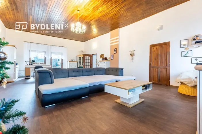 Prodej rodinného domu, Chabařovice, 339 m2