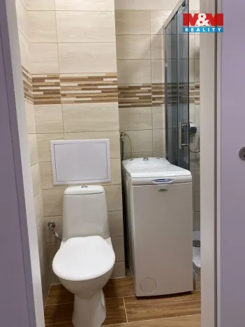 Prodej bytu 1+kk, Ostrava - Poruba, náměstí Družby, 28 m2