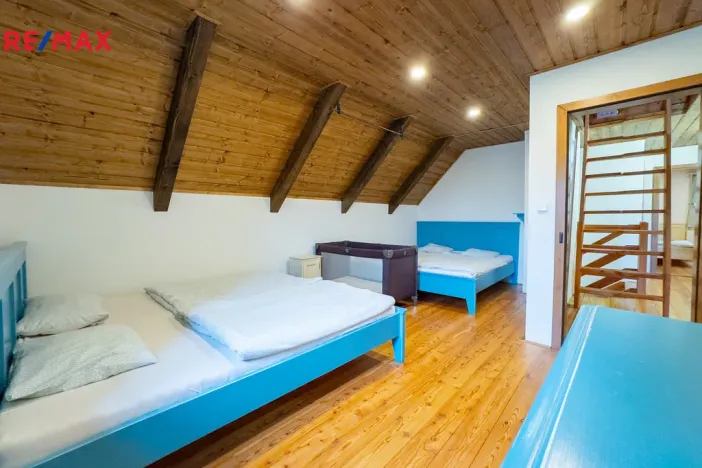 Prodej chaty, Horní Maršov, Pod Černým vrchem, 212 m2