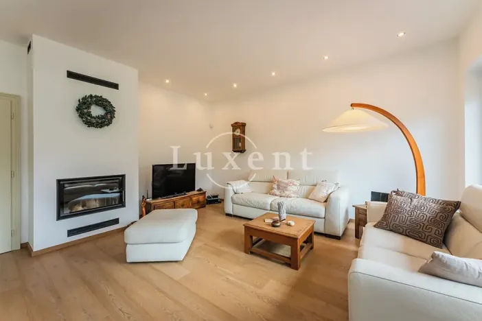 Prodej rodinného domu, Trnová, 229 m2