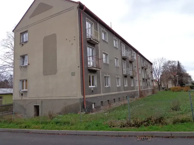 Pronájem bytu 1+1, Bílina, Sídliště SHD, 35 m2