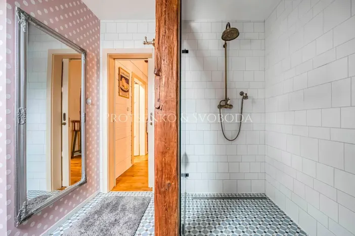 Prodej rodinného domu, Hluboká nad Vltavou, Ve Školkách, 351 m2