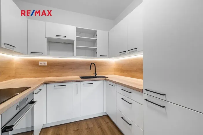 Pronájem bytu 2+kk, Plzeň, Slovanská, 56 m2