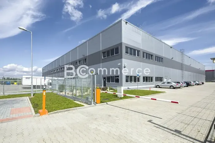 Pronájem skladu, Brno, 1750 m2