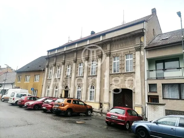 Prodej rodinného domu, Kostelec nad Labem, nám. Komenského, 369 m2