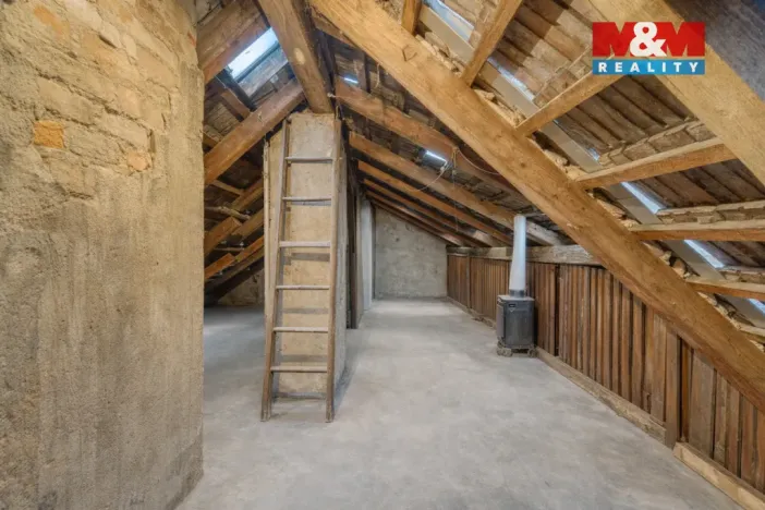 Prodej rodinného domu, Černošice, Komenského, 250 m2