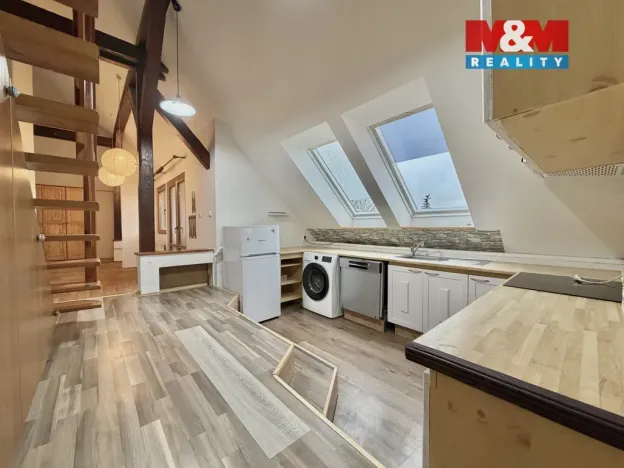 Prodej bytu 3+kk, Rakovník, Dukel. hrdinů, 95 m2