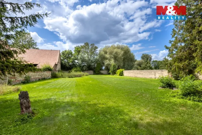 Prodej rodinného domu, Křesín, 141 m2