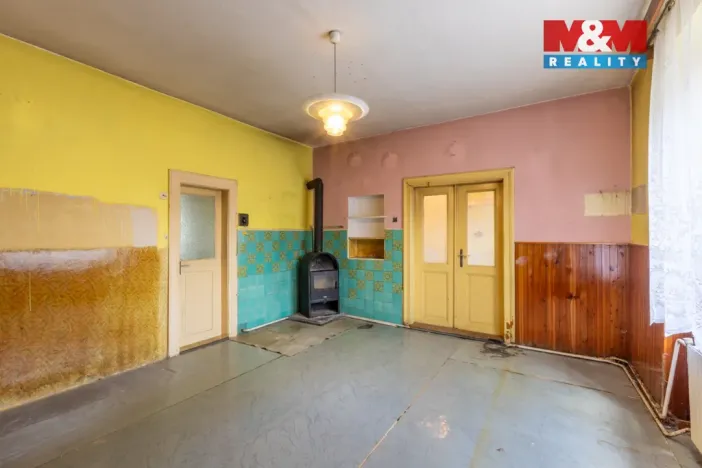 Prodej rodinného domu, Křesín, 141 m2