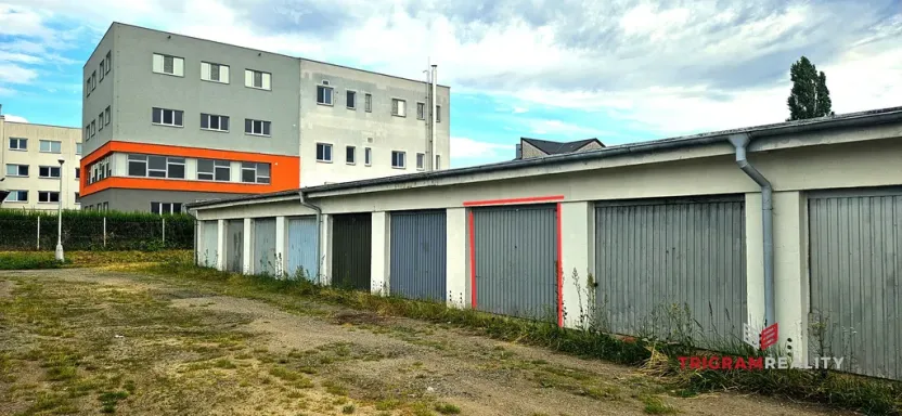 Pronájem ostatní, Hradec Králové - Pouchov, U Mostku