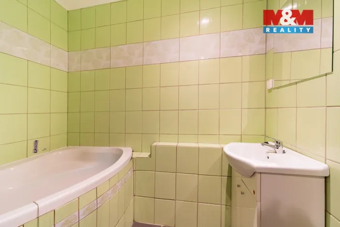 Prodej bytu 3+1, Cheb, Hrnčířská, 67 m2