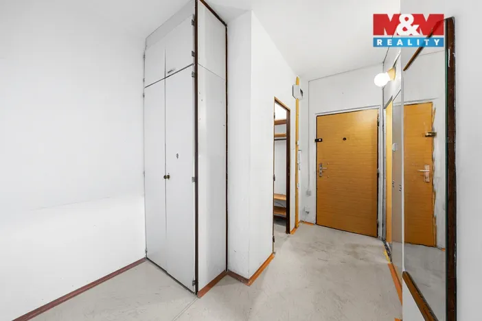 Prodej bytu 2+1, Děčín - Děčín IX-Bynov, Na Pěšině, 63 m2