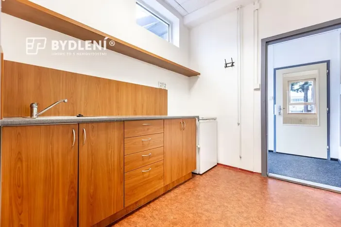 Pronájem kanceláře, Teplice, Tolstého, 218 m2