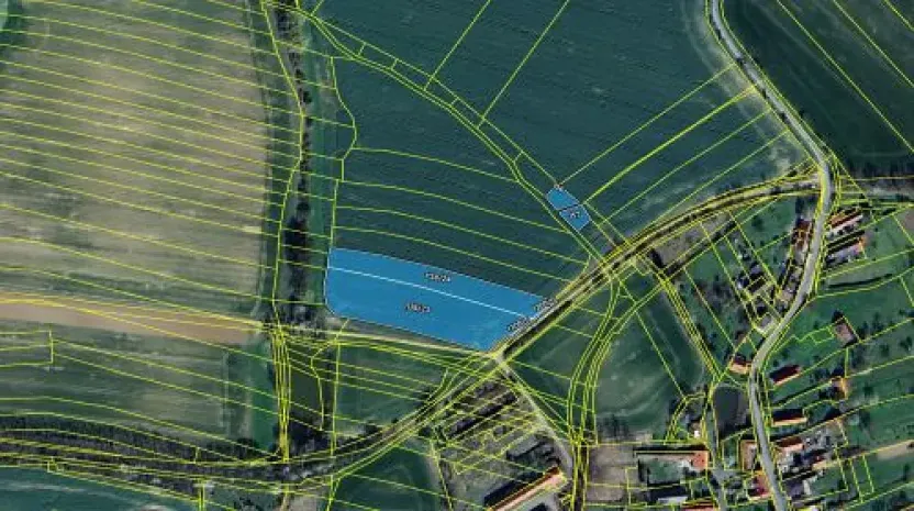 Prodej podílu pole, Golčův Jeníkov, 3556 m2