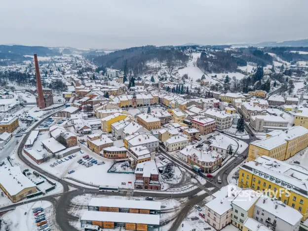 Prodej bytu 3+1, Hostinné, Dolní brána, 67 m2