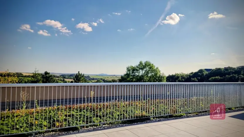 Prodej bytu 4+kk, Mokrá-Horákov, 125 m2