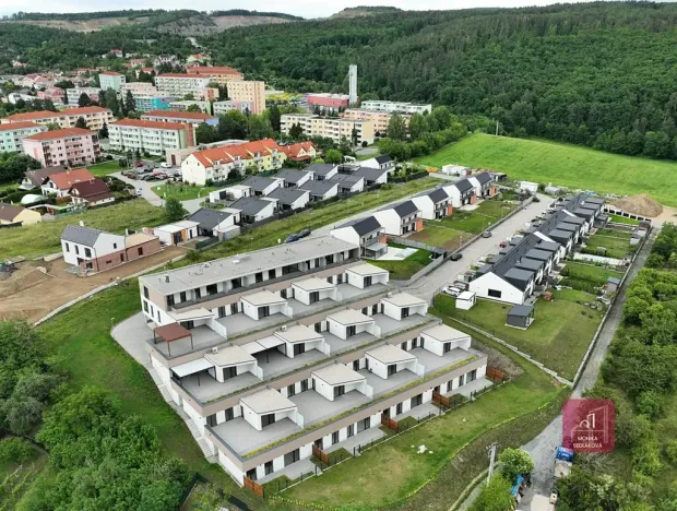 Prodej bytu 4+kk, Mokrá-Horákov, 125 m2
