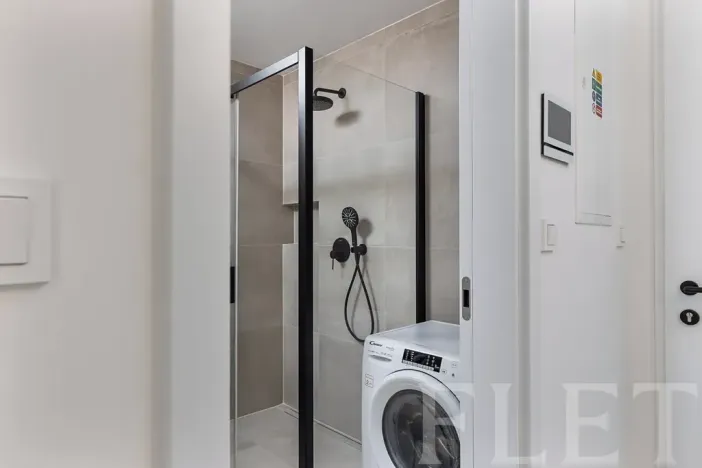 Pronájem bytu 2+kk, Praha - Nusle, Vrtbova, 54 m2