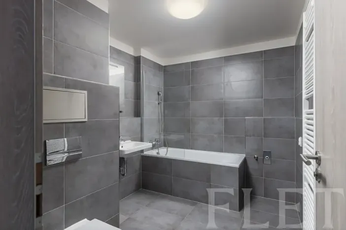 Pronájem bytu 1+kk, Praha - Vysočany, Strnadových, 33 m2