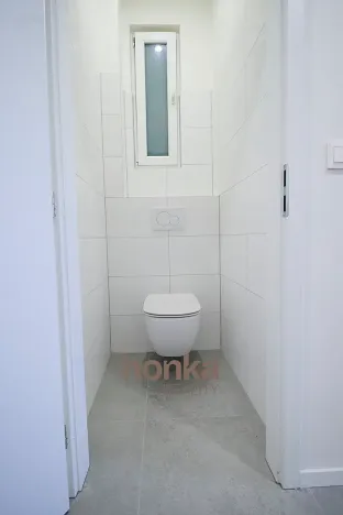 Pronájem bytu 2+kk, Praha - Holešovice, Dělnická, 50 m2