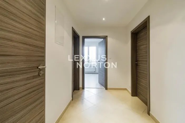 Prodej bytu 2+kk, Praha - Holešovice, Na Maninách, 54 m2