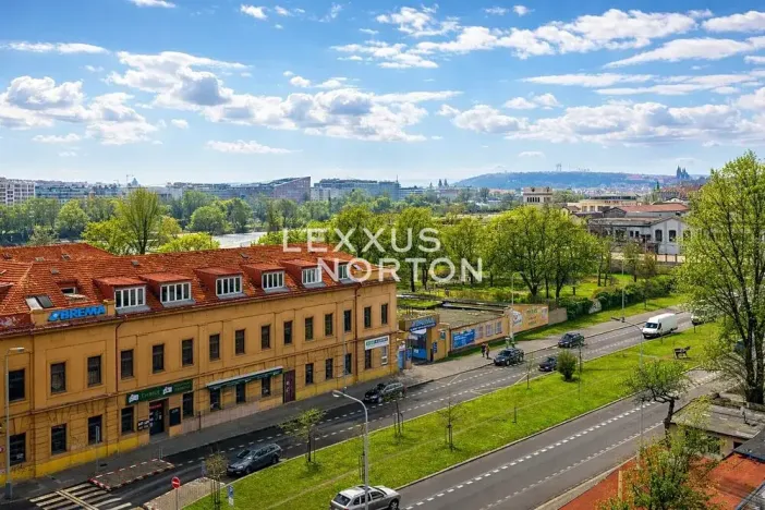 Prodej bytu 2+kk, Praha - Holešovice, Na Maninách, 54 m2