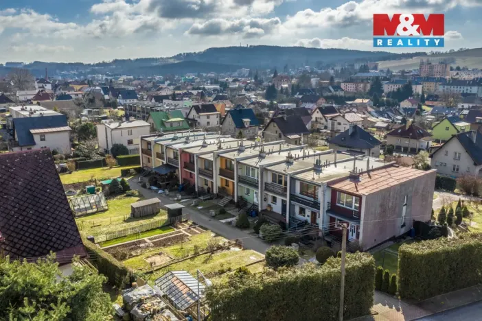 Pronájem rodinného domu, Lomnice nad Popelkou, gen. Ludvíka Svobody, 215 m2