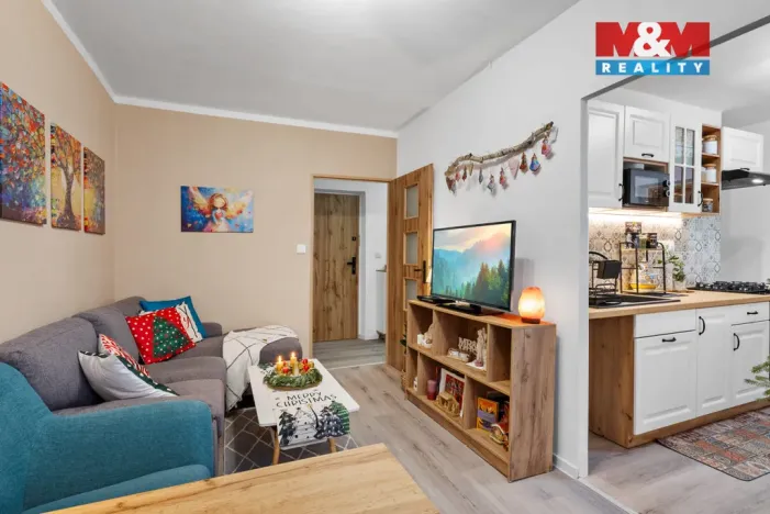 Prodej bytu 3+1, Semily - Podmoklice, Jižní, 55 m2