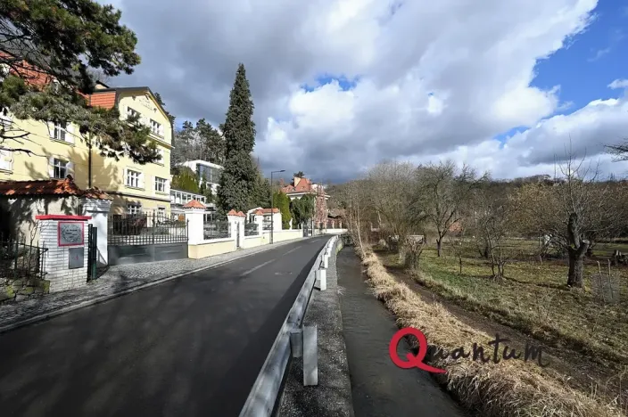 Pronájem bytu 2+kk, Praha - Dejvice, V Šáreckém údolí, 47 m2