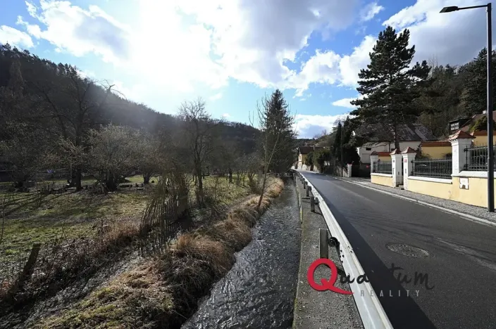 Pronájem bytu 2+kk, Praha - Dejvice, V Šáreckém údolí, 47 m2