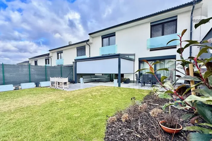 Prodej rodinného domu, Holubice, 119 m2