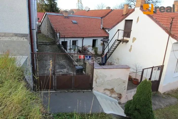 Prodej rodinného domu, Praha - Hrdlořezy, Hrdlořezská, 210 m2