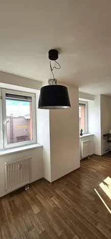 Pronájem bytu 1+kk, Brno - Zábrdovice, Tkalcovská, 32 m2