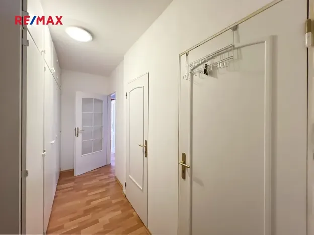 Prodej bytu 2+kk, Praha - Bohnice, Zelenohorská, 43 m2