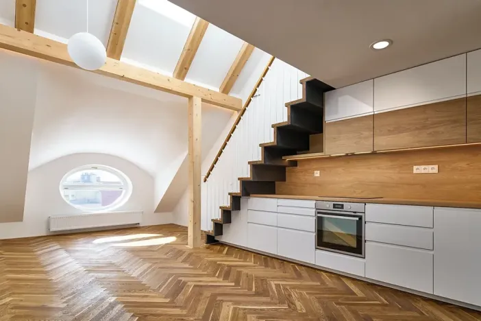 Pronájem bytu 4+kk, Praha - Vršovice, 28. pluku, 88 m2