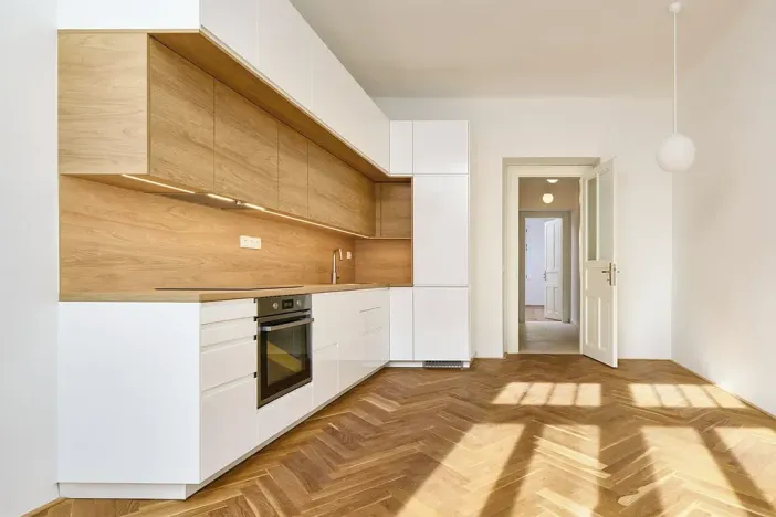 Pronájem bytu 3+kk, Praha - Vršovice, 28. pluku, 70 m2