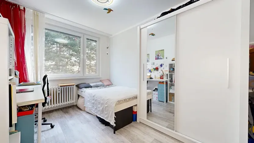 Prodej bytu 3+1, Praha - Hlubočepy, Lamačova, 63 m2