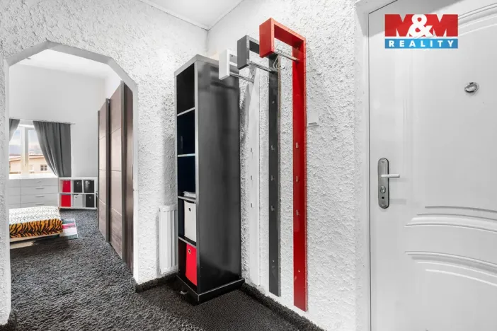 Pronájem bytu 2+kk, Liberec - Liberec VI-Rochlice, Nádvorní, 42 m2