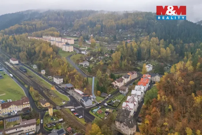 Prodej rodinného domu, Oloví - Hory, 800 m2